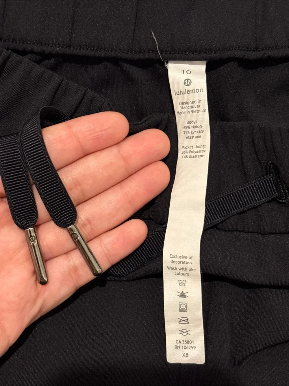 Lululemon On The Fly Crop *23
